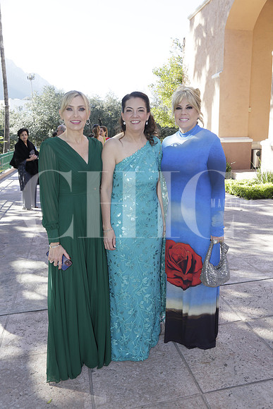 Teresa González, Gaby de Carcano y Miryam Barrera de Gil (2)