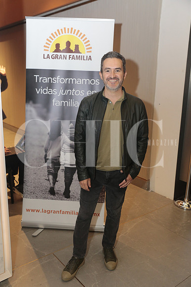 Luis W Guajardo 2