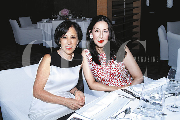 Adriana de Zepeda y Magdalena de Calderón