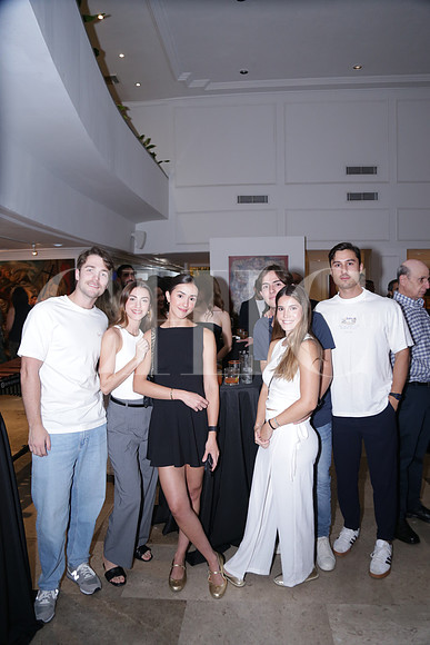 Rene Treviño, Daniela Peralta, Susy Quintero, Marcelo Sáenz, Anabela Rojo y Eugenio Murillo1