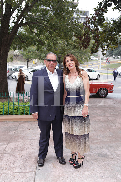 Armando Treviño y Laura Bazan 0