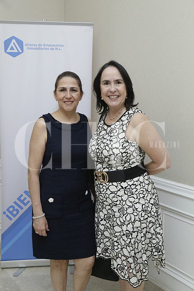 Betty Julián y Lupita d ela Fuentes
