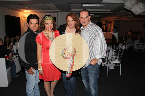 Arturo Ballí, Verónica Marcos, Maru Ramos de García y Luis García