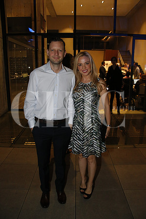 Dario Martínez y Brenda Erhard de Martínez