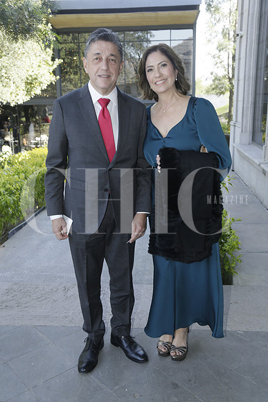 Ricardo Canales y Rosa Martha Backoff (2)