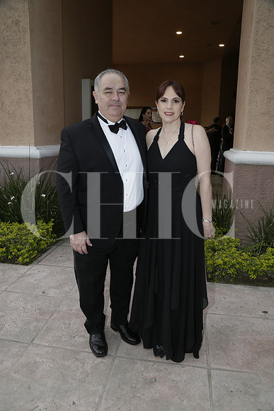 Virgilio Moreno y Mónica de Moreno (2)