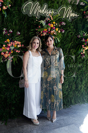 Janella Luis y Rubi Cisneros