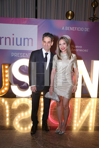 Lauro Martínez y Vanesa Villarreal de Martínez 3