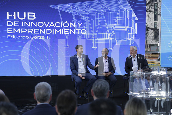 Juan Pablo Murra, Feñosky Peña y Mario Adrián Flores