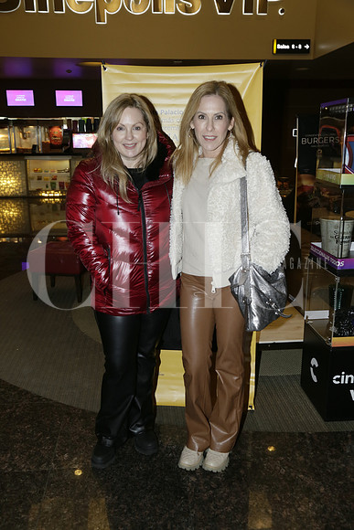 Daniela Benavides y Melissa Garza (3)