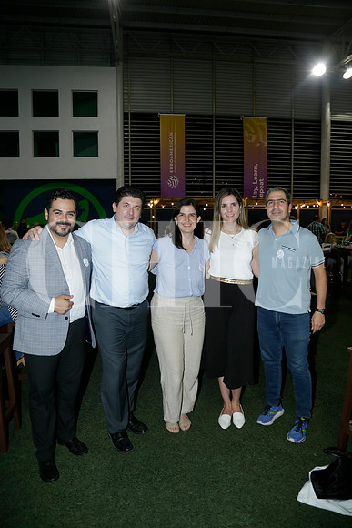 Javier Cendejas, Alejandro González, Martha Villarreal, Sofia Mendoza de Garza y Mauricio Garza (2)