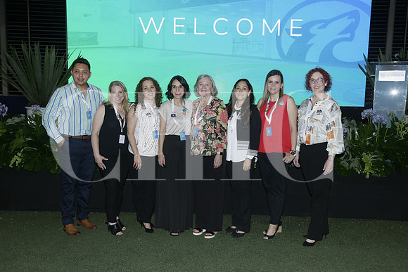 Alberto Dueñas, Jennifer Lawlis, Paty Castaño, Alejandra Garza, Doroty Cavazos, Silvia Chavarria, Marcela Rodríguez y Conny Gámez (3)