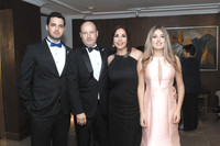 Carlos Benavides, Carlos Benavides, Luisa Miuller y Daniela Benavides
