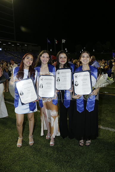 Samantha Juárez, Natalia Schumitzky, Noemí García y María Fernanda Aguirre (3)