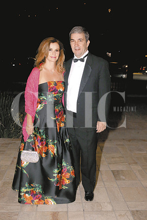 Elliane  Salazar de Llaguno y Jaime Llaguno