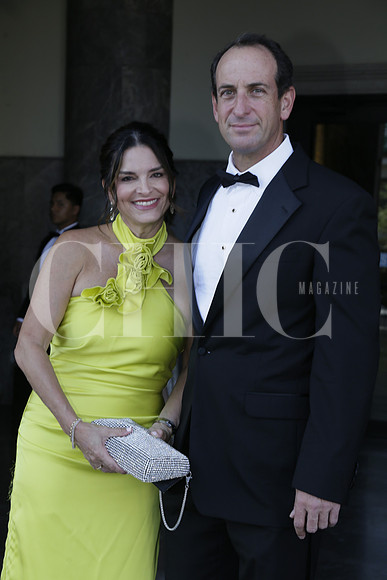 Zandra Gámez de Meuchi y Adrián Meouchi