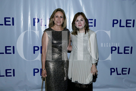 Nora Andrade y Sara González
