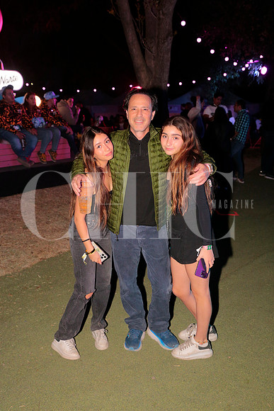 Sofia Treistman Bredee, Edward Treistman y Maria Viezca 4