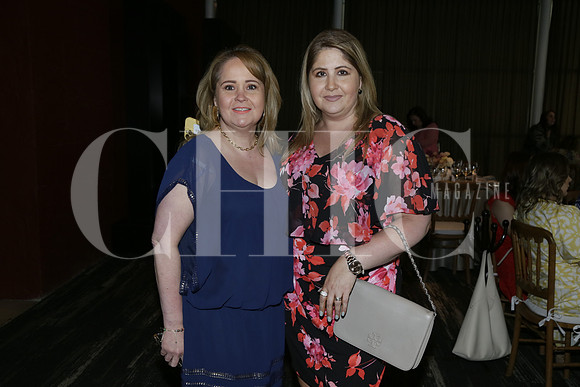 Adriana Garza y Beatriz Garza