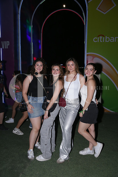 Gabriela Escobar, Michelle Montemayor, Claudia Escobar y Jimena Salinas 0